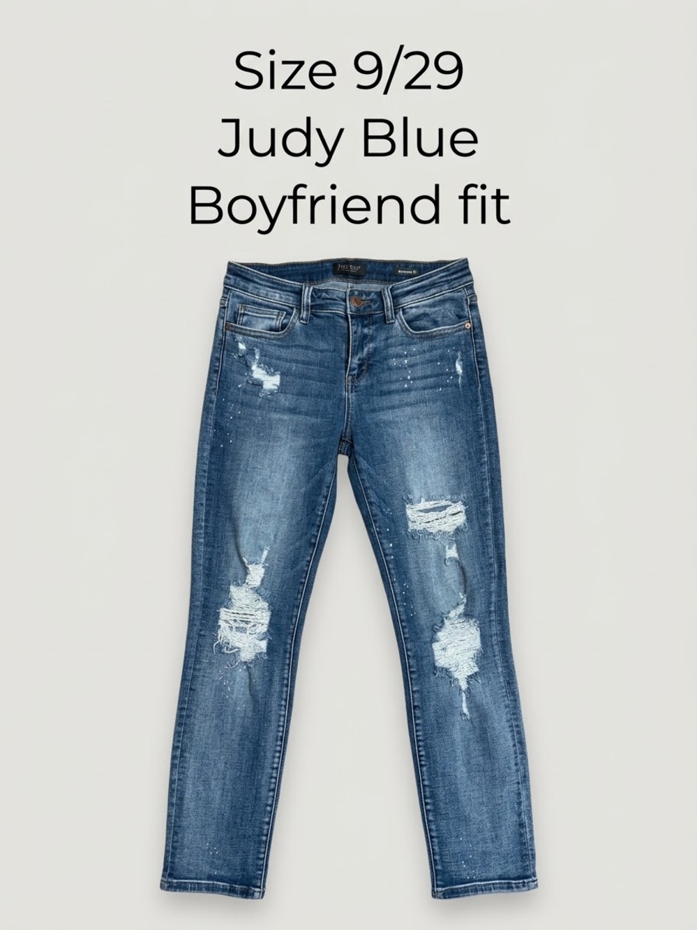 Judy Blue Distressed Boyfriend Jeans in Blue Wash